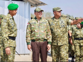 Pastikan Kesiapan Prajurit, Wapang TNI Bersama Menhan Tinjau Marshalling Area Yonif TP 937/Satria Kalijaga