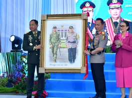 Panglima TNI Hadiri Acara Pisah Sambut Kapolri