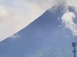 Gunung Merapi Berada D Level III Siaga,Warga Diminta Menjauhi Zona Bahaya